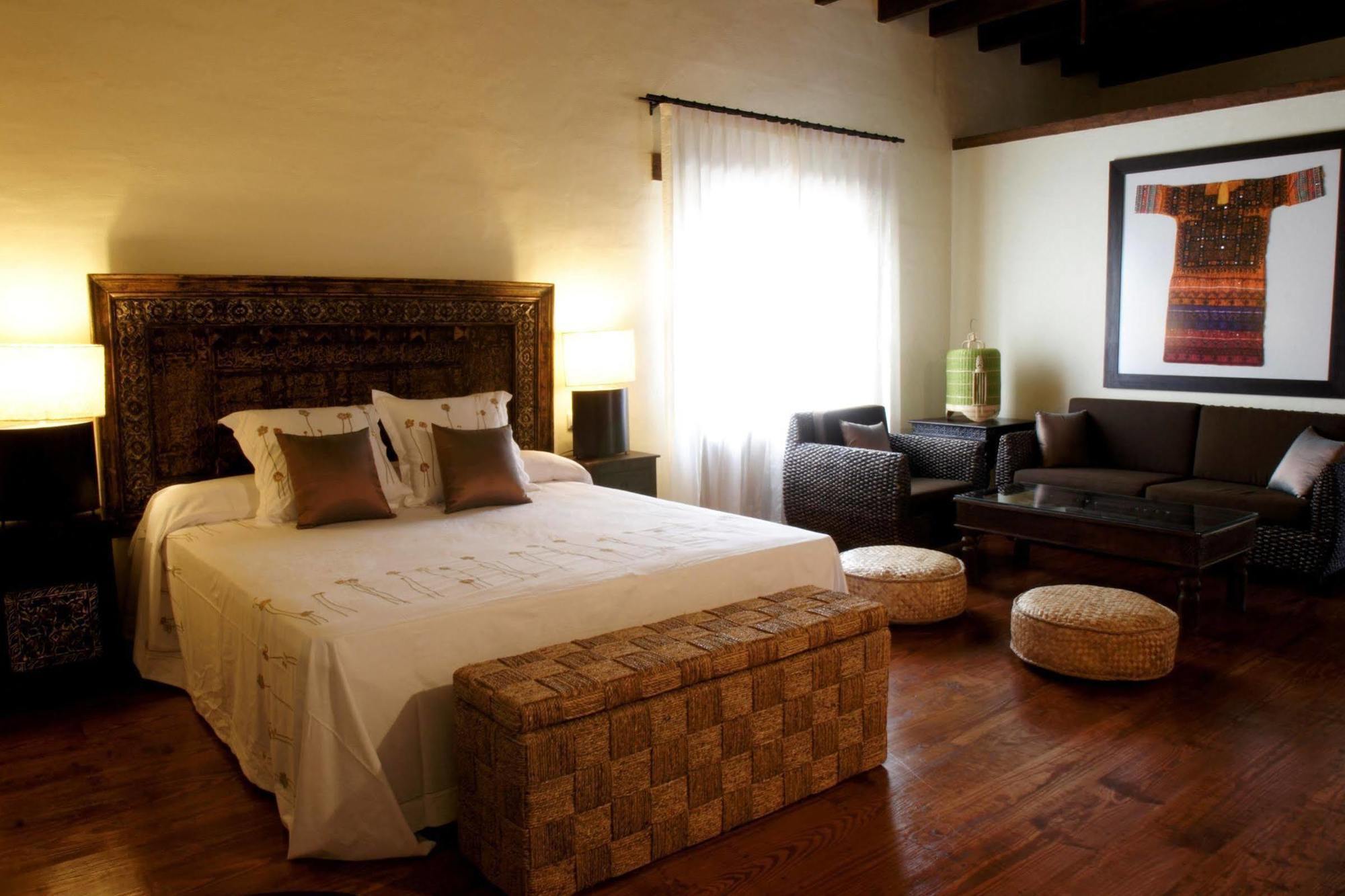 Hotel Boutique Oasis Casa Vieja La Oliva Exterior photo
